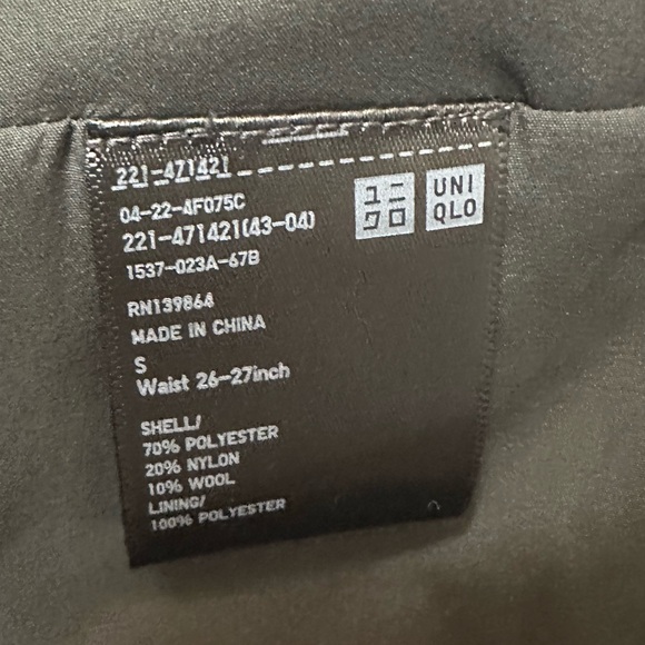 Uniqlo Charcoal Herringbone Skorts - Picture 8 of 8